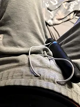 Ana-05 online show from 09/30/25, 05:51