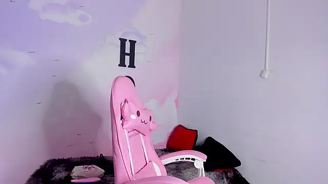 carolayrosse online show from 02/15/25, 02:26