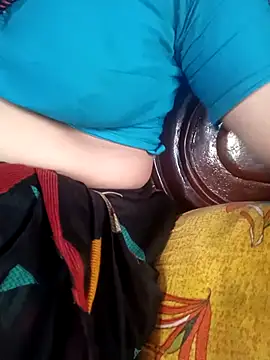 lakey91girl online show from 04/13/26, 02:28