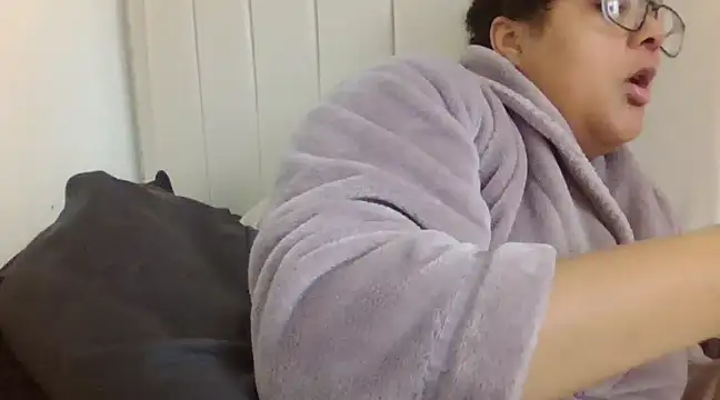 vanilla chocolate23 online show from 02/01/25, 11:10