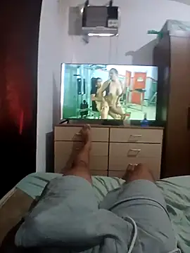 Snapshot of AnodizedShale chatting on 10/23/25, 12:15 AnodizedShale online show from 10/23/25, 12:15