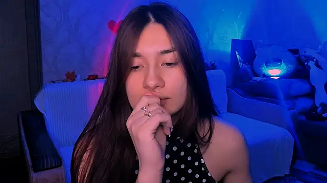Snapshot of Swee_Alicee chatting on 04/25/26, 06:38 Swee Alicee online show from 04/25/26, 06:38