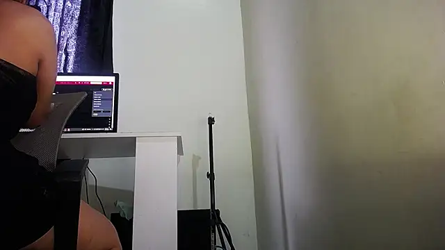 marilynetthan online show from 11/24/25, 02:28