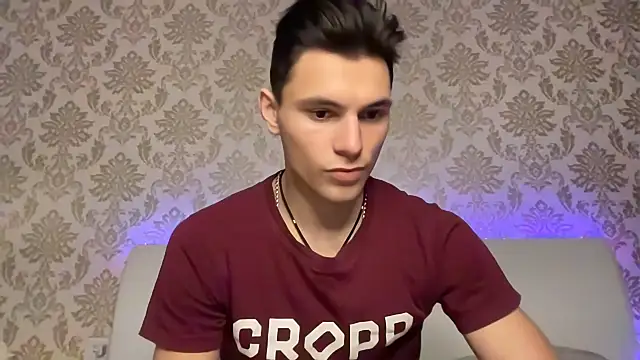 denlover1 online show from 01/25/25, 02:14