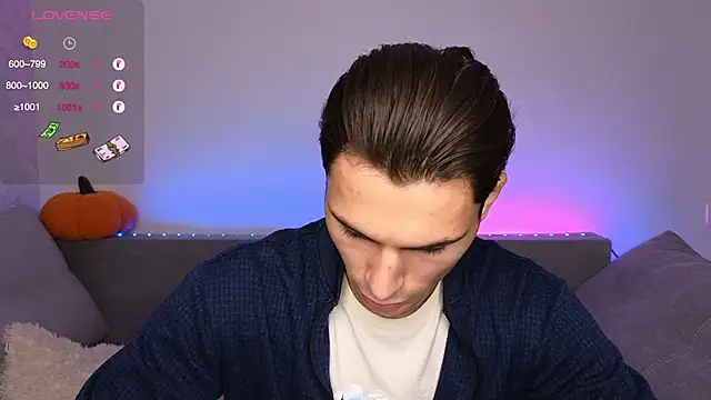 denlover1 online show from 10/06/25, 01:30