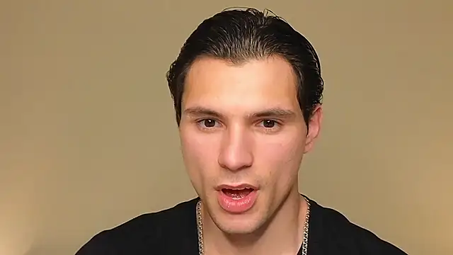 Snapshot of denlover1 chatting on 04/13/26, 04:34 denlover1 online show from 04/13/26, 04:34