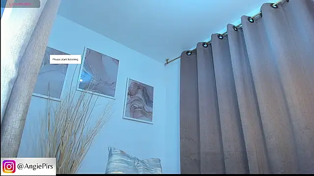 Snapshot of Angie_Pirss chatting on 12/05/24, 09:06 Angie Pirss online show from 12/05/24, 09:06