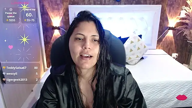 dulce  love69 online show from 12/29/24, 12:41