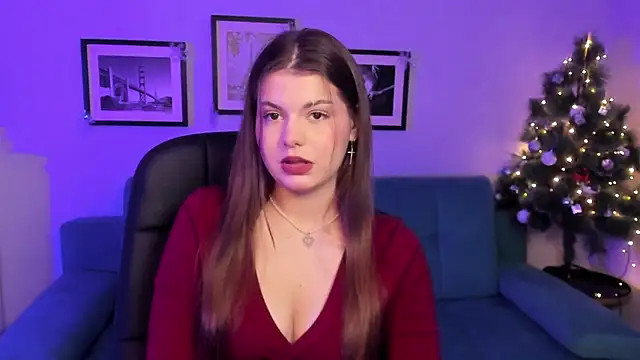 Snapshot of AdeliaKiss chatting on 01/11/25, 10:51 AdeliaKiss online show from 01/11/25, 10:51