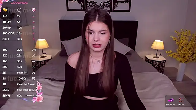 Snapshot of AdeliaKiss chatting on 03/18/25, 02:26 AdeliaKiss online show from 03/18/25, 02:26