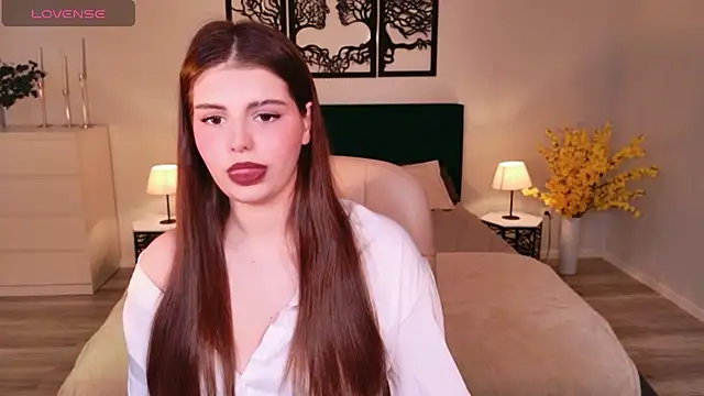 Snapshot of AdeliaKiss chatting on 02/03/26, 06:22 AdeliaKiss online show from 02/03/26, 06:22