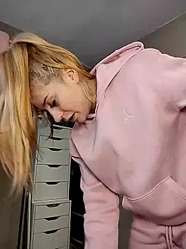 lexybabyxo online show from 02/13/26, 12:34