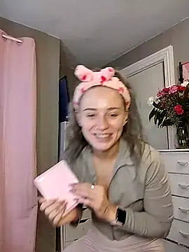 lexybabyxo online show from 02/19/26, 12:23