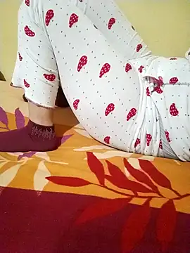 Snapshot of 3ahhd chatting on 11/19/25, 12:54 3ahhd online show from 11/19/25, 12:54