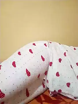 Snapshot of 3ahhd chatting on 11/21/25, 11:42 3ahhd online show from 11/21/25, 11:42