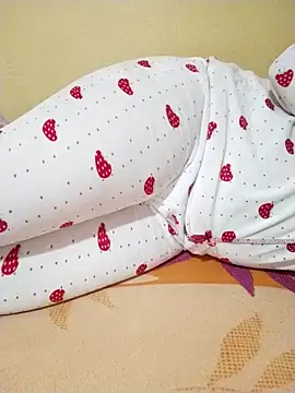 Snapshot of 3ahhd chatting on 11/29/25, 08:34 3ahhd online show from 11/29/25, 08:34