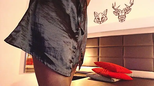 candy lovee69 online show from 02/07/26, 03:21