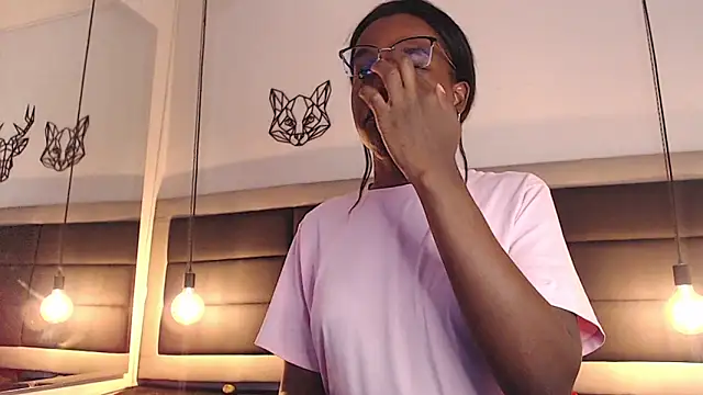 candy lovee69 online show from 03/26/26, 06:57