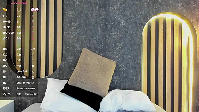 Snapshot of miss10_antonella chatting on 02/26/25, 12:16 miss10 antonella online show from 02/26/25, 12:16