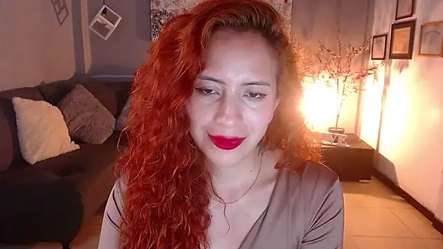 Snapshot of sahra_taylor_ chatting on 03/02/25, 08:50 sahra taylor online show from 03/02/25, 08:50