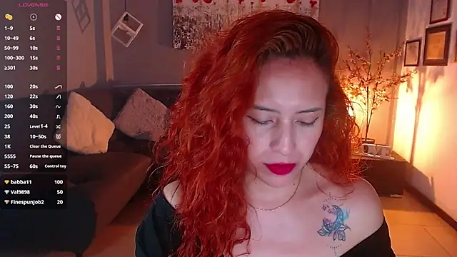 Snapshot of sahra_taylor_ chatting on 03/14/25, 08:17 sahra taylor online show from 03/14/25, 08:17