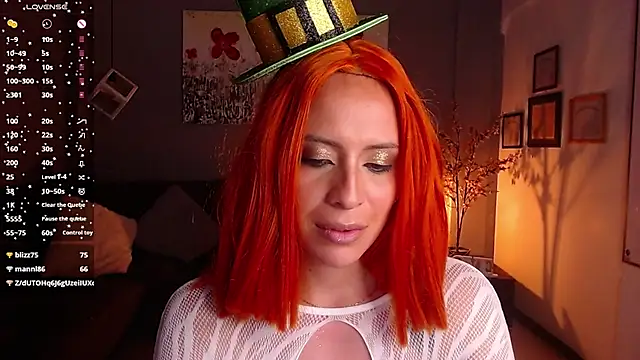 Snapshot of sahra_taylor_ chatting on 03/17/25, 09:02 sahra taylor online show from 03/17/25, 09:02