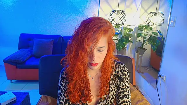 Snapshot of sahra_taylor_ chatting on 09/27/25, 04:01 sahra taylor online show from 09/27/25, 04:01