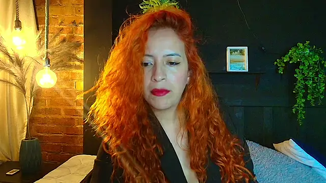 Snapshot of sahra_taylor_ chatting on 02/25/26, 02:16 sahra taylor online show from 02/25/26, 02:16