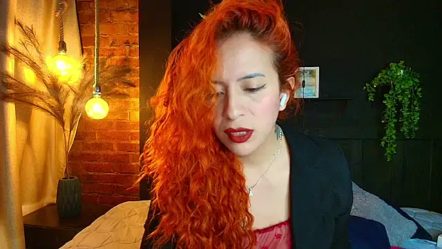 Snapshot of sahra_taylor_ chatting on 03/20/26, 02:44 sahra taylor online show from 03/20/26, 02:44