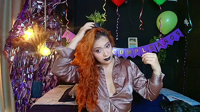 Snapshot of sahra_taylor_ chatting on 05/02/26, 02:11 sahra taylor online show from 05/02/26, 02:11