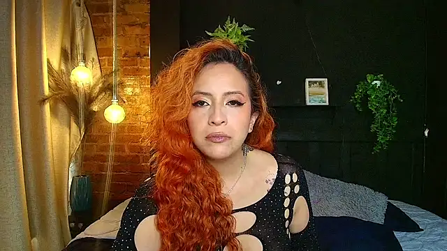 Snapshot of sahra_taylor_ chatting on 05/28/26, 02:25 sahra taylor online show from 05/28/26, 02:25
