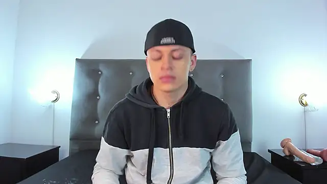 Angel Cuervo online show from 12/23/24, 12:30