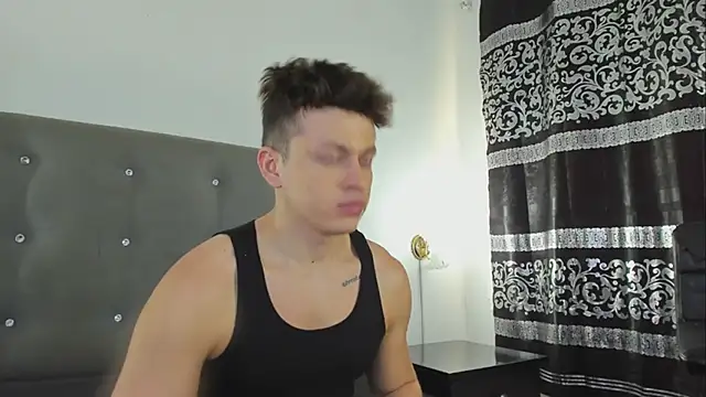 Angel Cuervo online show from 12/26/24, 08:00