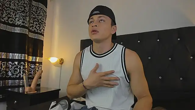 Angel Cuervo online show from 01/11/25, 12:40