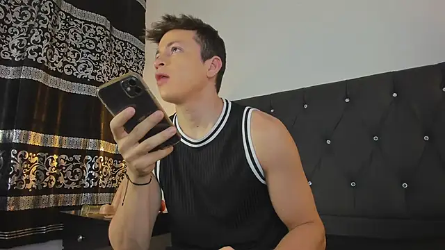 Angel Cuervo online show from 01/25/25, 12:47