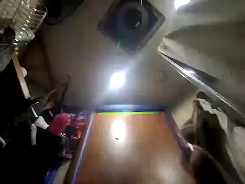 Snapshot of SweetVegasTits chatting on 10/11/25, 10:14 SweetVegasTits online show from 10/11/25, 10:14