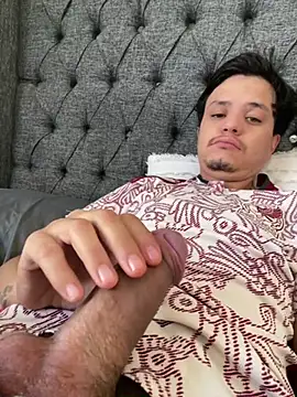 Snapshot of stevego94 chatting on 12/03/24, 05:01 stevego94 online show from 12/03/24, 05:01