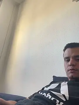 Snapshot of stevego94 chatting on 01/21/25, 07:50 stevego94 online show from 01/21/25, 07:50