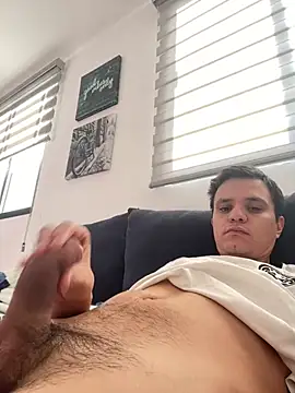 Snapshot of stevego94 chatting on 02/23/25, 02:46 stevego94 online show from 02/23/25, 02:46