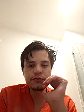 Snapshot of stevego94 chatting on 10/03/25, 05:04 stevego94 online show from 10/03/25, 05:04