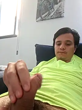 Snapshot of stevego94 chatting on 10/26/25, 09:10 stevego94 online show from 10/26/25, 09:10