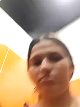 girl milk1 online show from 12/03/24, 01:41