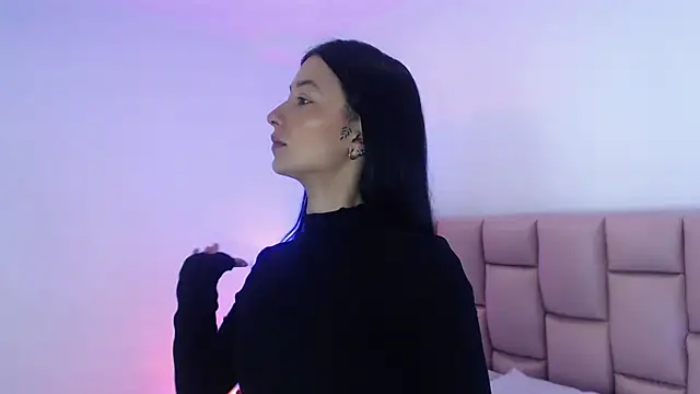 Snapshot of Zoe_Vixen chatting on 12/21/24, 12:06 Zoe Vixen online show from 12/21/24, 12:06