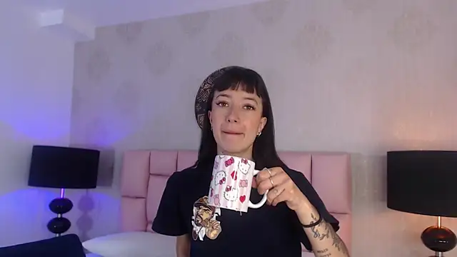 Snapshot of Zoe_Vixen chatting on 02/27/25, 12:02 Zoe Vixen online show from 02/27/25, 12:02