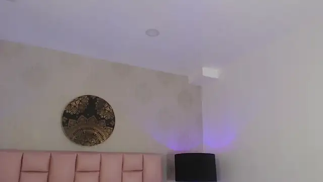 Snapshot of Zoe_Vixen chatting on 03/14/25, 12:07 Zoe Vixen online show from 03/14/25, 12:07