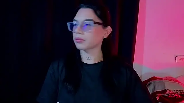 Snapshot of Samantha_Rusell chatting on 07/22/26, 10:01 Samantha Rusell online show from 07/22/26, 10:01