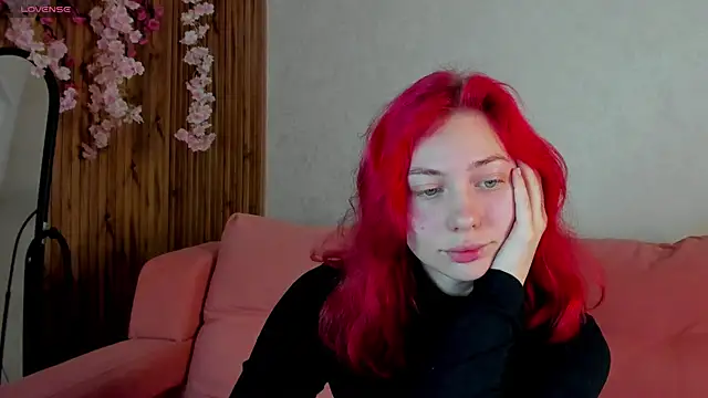 Miss you kiss online show from 04/13/26, 01:00