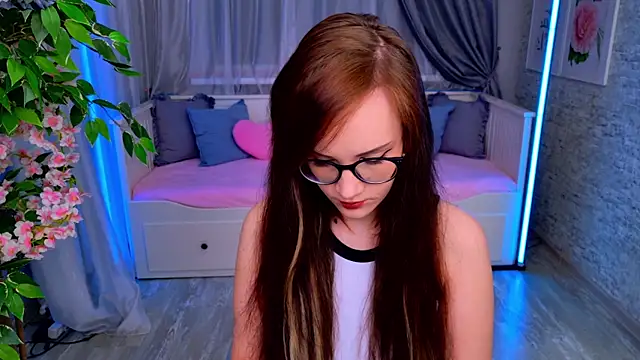 StellaGloww online show from 11/06/25, 04:30