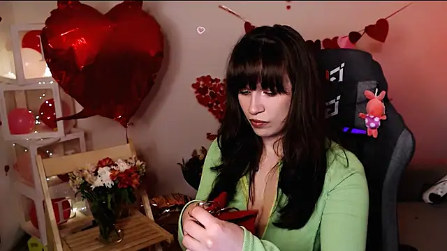 M Sensual online show from 04/01/26, 09:45