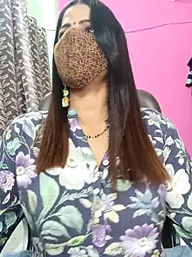 Snapshot of Jiya-Sexy chatting on 10/06/25, 05:05 Jiya-Sexy online show from 10/06/25, 05:05